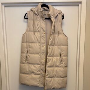 Zara Beige Quilted Vest with Hood